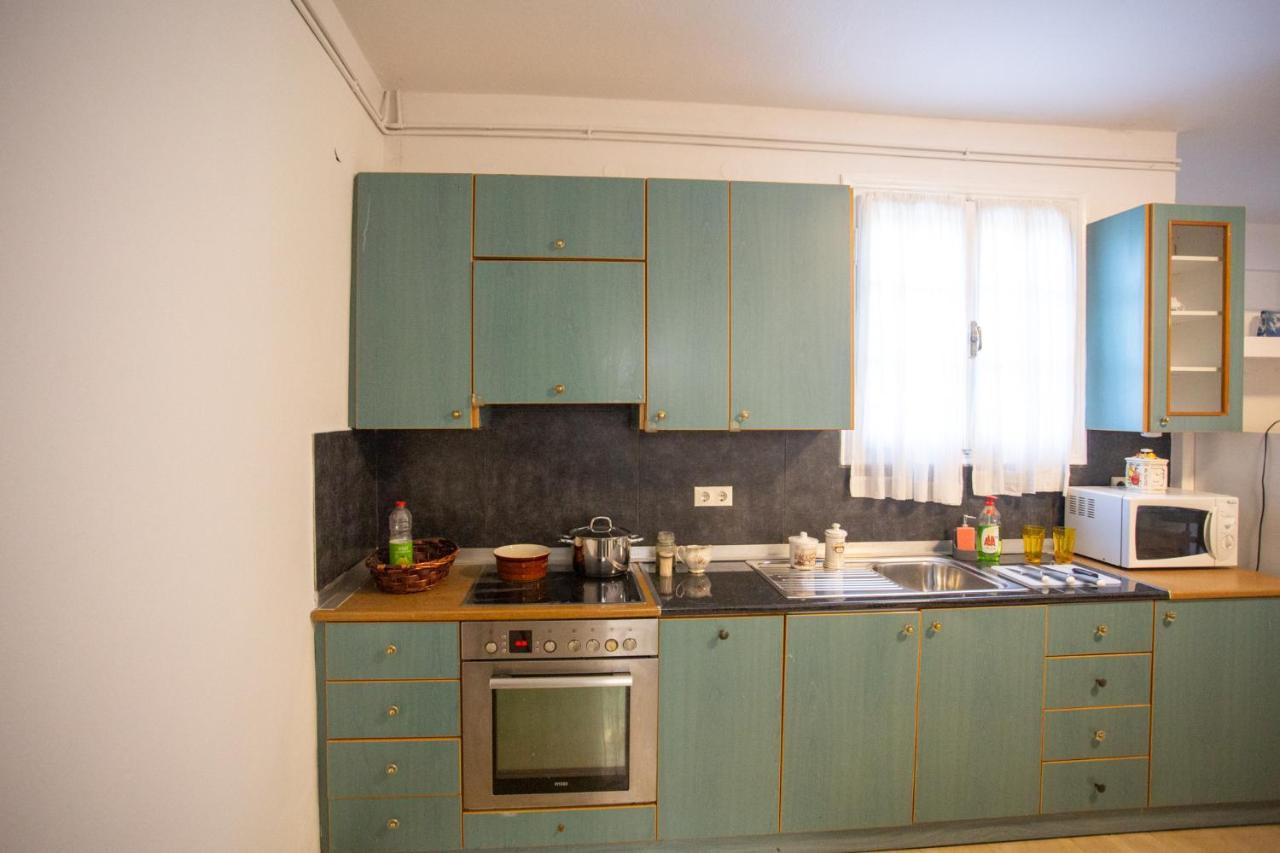 Traditional Villa Appartment With Garden, Also For Gatherings ,15 Minutes From Thessaloniki Airport Εξωτερικό φωτογραφία