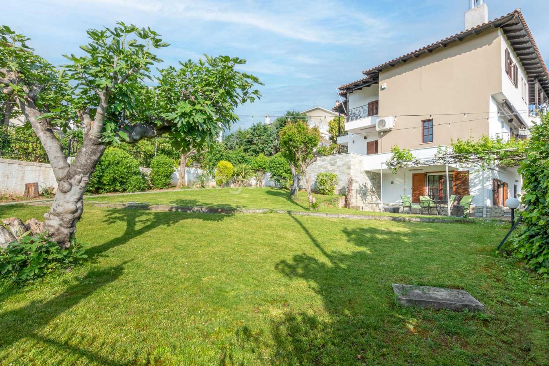 Traditional Villa Appartment With Garden, Also For Gatherings ,15 Minutes From Thessaloniki Airport Εξωτερικό φωτογραφία