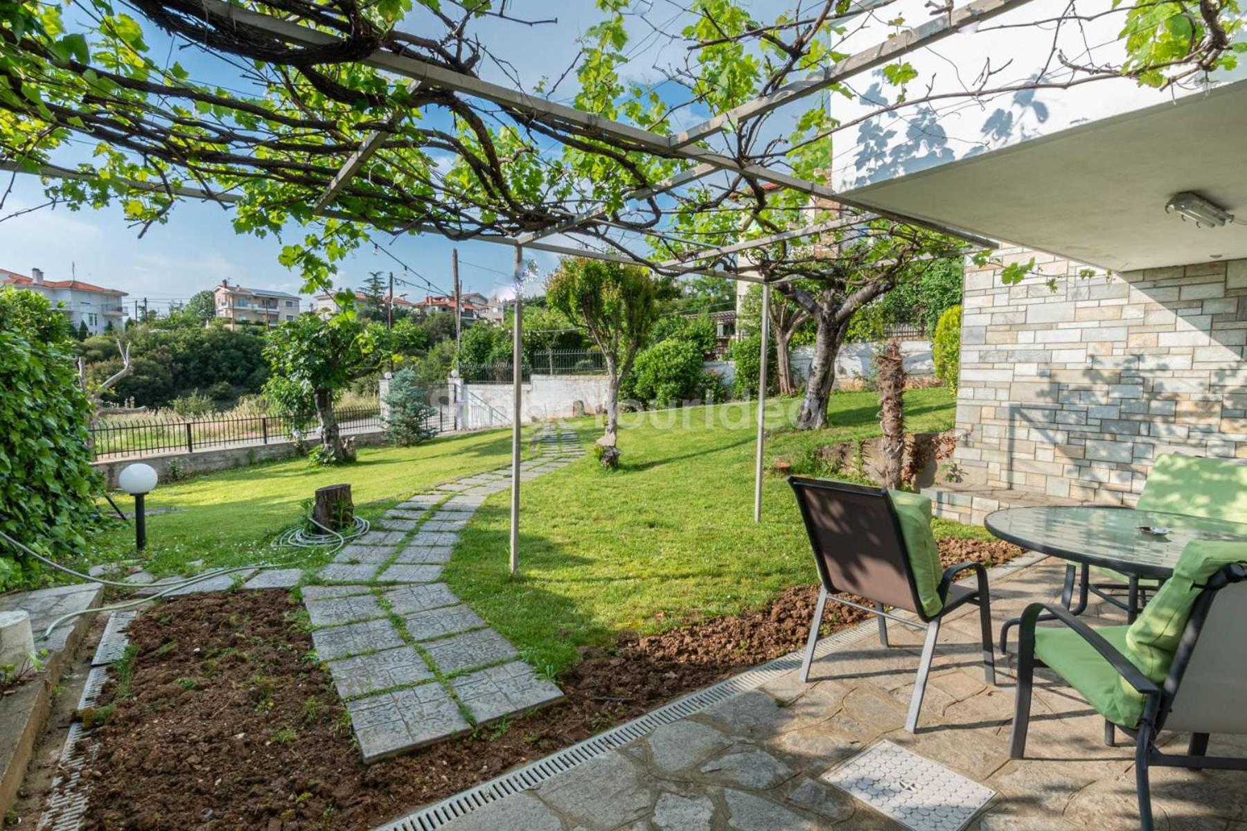 Traditional Villa Appartment With Garden, Also For Gatherings ,15 Minutes From Thessaloniki Airport Εξωτερικό φωτογραφία